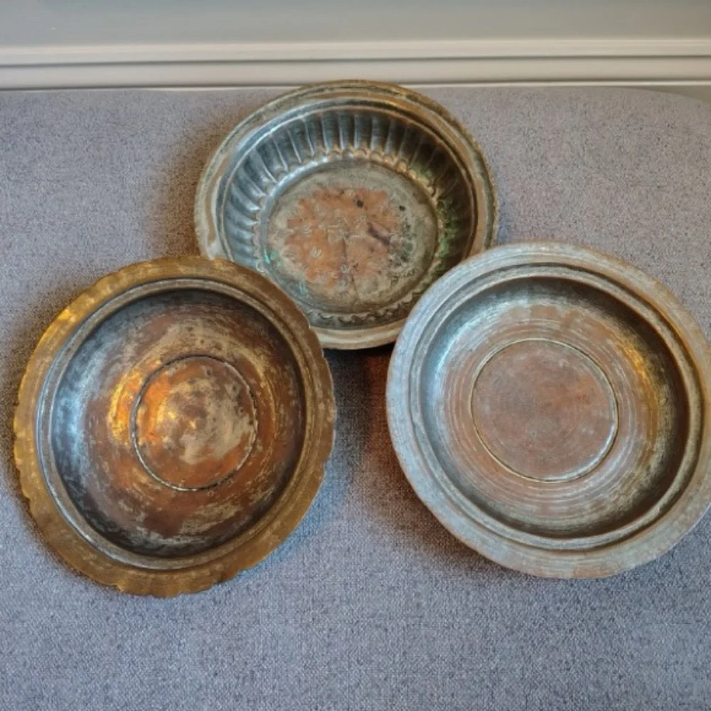 Vtg Handmade Copper Bowls (3) Patina Heavy Primitive Metal Fluted Ribbed Engrave